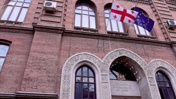 МИД — Грузия решительно поддерживает территориальную целостность Украины, надеемся, что международное сообщество жестко оценит ещё одно грубое нарушение фундаментальных принципов международного права |