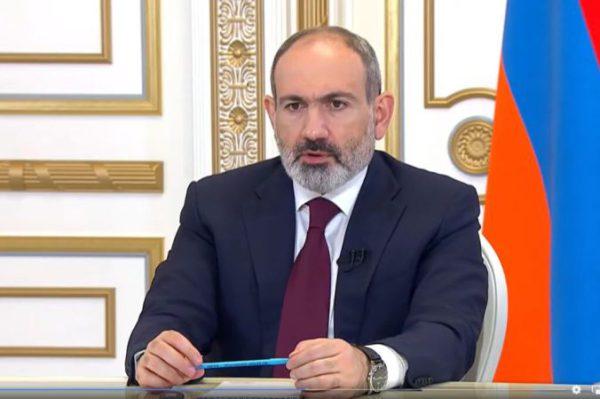 Никол Пашинян на заседании правительства |