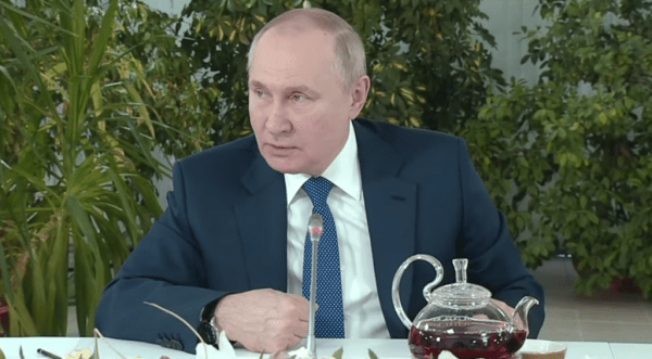 WSJ: Путин меняет тактику в войне с Украиной |