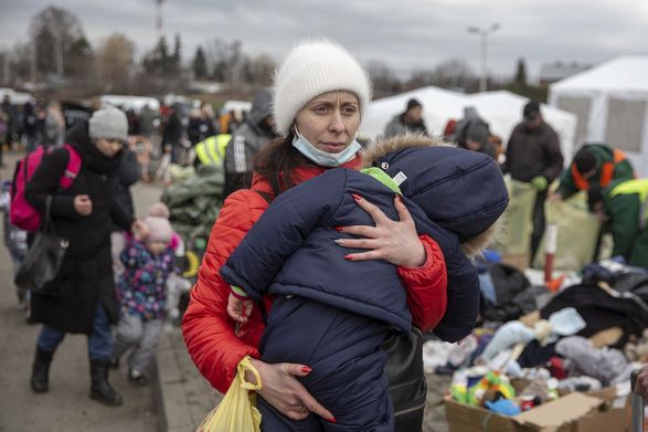 Великобритания упростила систему подачи заявлений на получение визы для украинских беженцев