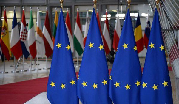 Евросоюз выделит Украине миллиард евро для закупок оружия