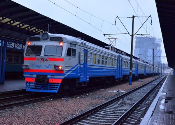 Железнодорожного сообщения между Беларусью и Украиной больше нет: Камышин