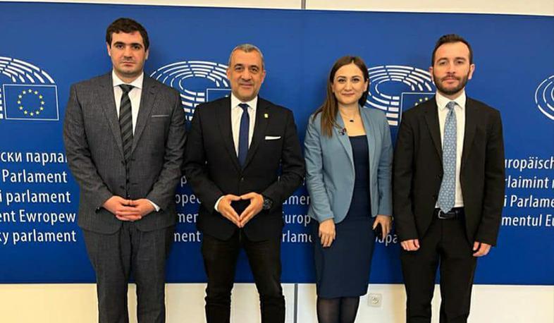 Եվրախորհրդարանի պատգամավորները հետաքրքրվել են Ադրբեջանի սանձազերծած սադրանքներով Եվրախորհրդարանի պատգամավորները հետաքրքրվել են Ադրբեջանի սանձազերծած սադրանքներով