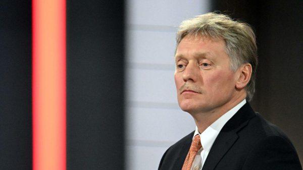 Кремль приветствует решение Еревана и Баку начать процесс мирных переговоров |