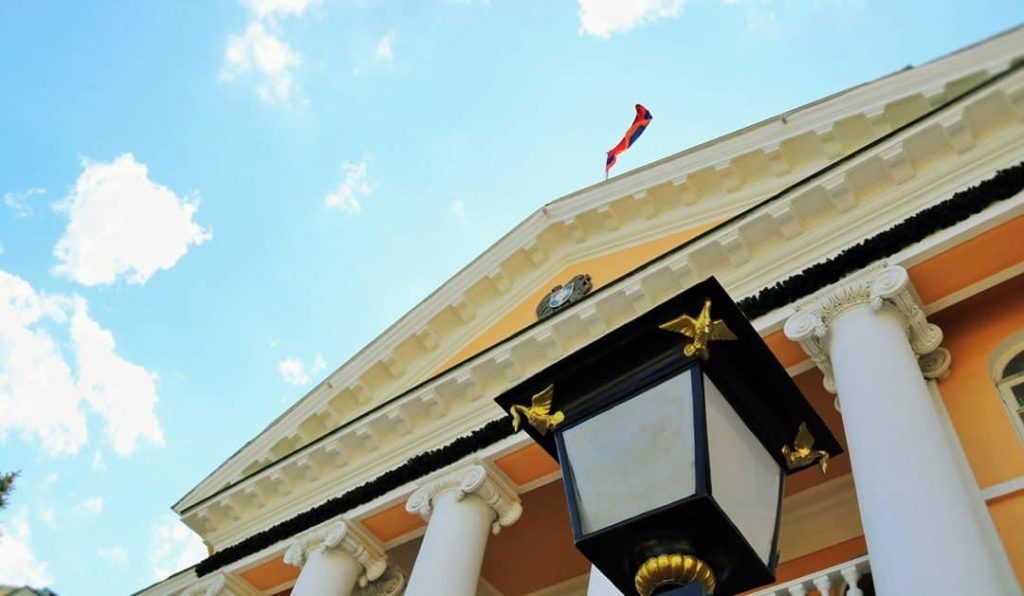 ՌԴ-ում Հայաստանի դեսպանությունը հիասթափություն է հայտնել Արցախի դեմ 2020 թ. ագրեսիայի մասին Արզու Ալիևայի ֆիլմի ցուցադրության կապակցությամբ
10.11.2022 . Արցախ ՌԴ-ում Հայաստանի դեսպանությունը հիասթափություն է հայտնել Արցախի դեմ 2020 թ. ագրեսիայի մասին Արզու Ալիևայի ֆիլմի ցուցադրության կապակցությամբ
10.11.2022 . Արցախ