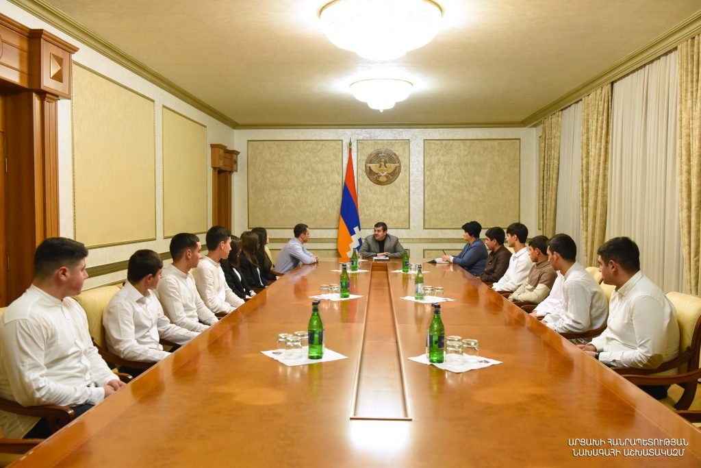 Քննարկվել են Արցախում տարբեր մարզաձևերի մասսայականացմանն առնչվող հարցեր
02.12.2022 . Արցախ Քննարկվել են Արցախում տարբեր մարզաձևերի մասսայականացմանն առնչվող հարցեր
02.12.2022 . Արցախ
