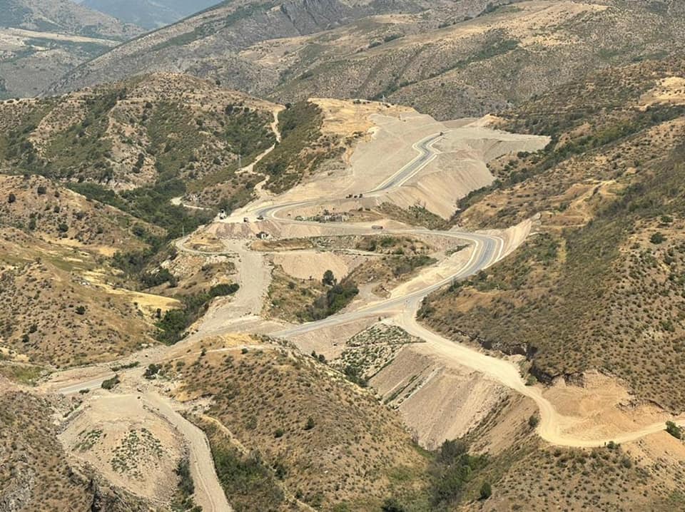 Արցախը Հայաստանին կապող այլընտրանքային ճանապարհը կասֆալտապատվի մինչև 2023-ի մայիս. Գնել Սանոսյան
22.12.2022 . Արցախ Արցախը Հայաստանին կապող այլընտրանքային ճանապարհը կասֆալտապատվի մինչև 2023-ի մայիս. Գնել Սանոսյան
22.12.2022 . Արցախ