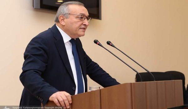 Քաղաքակիրթ աշխարհը 100 օր է՝ լուռ հետևում է փոքրիկ Արցախի շուրջ զարգացումներին. Արթուր Թովմասյանի հայտարարությունը
		21.03.2023 . Արցախ