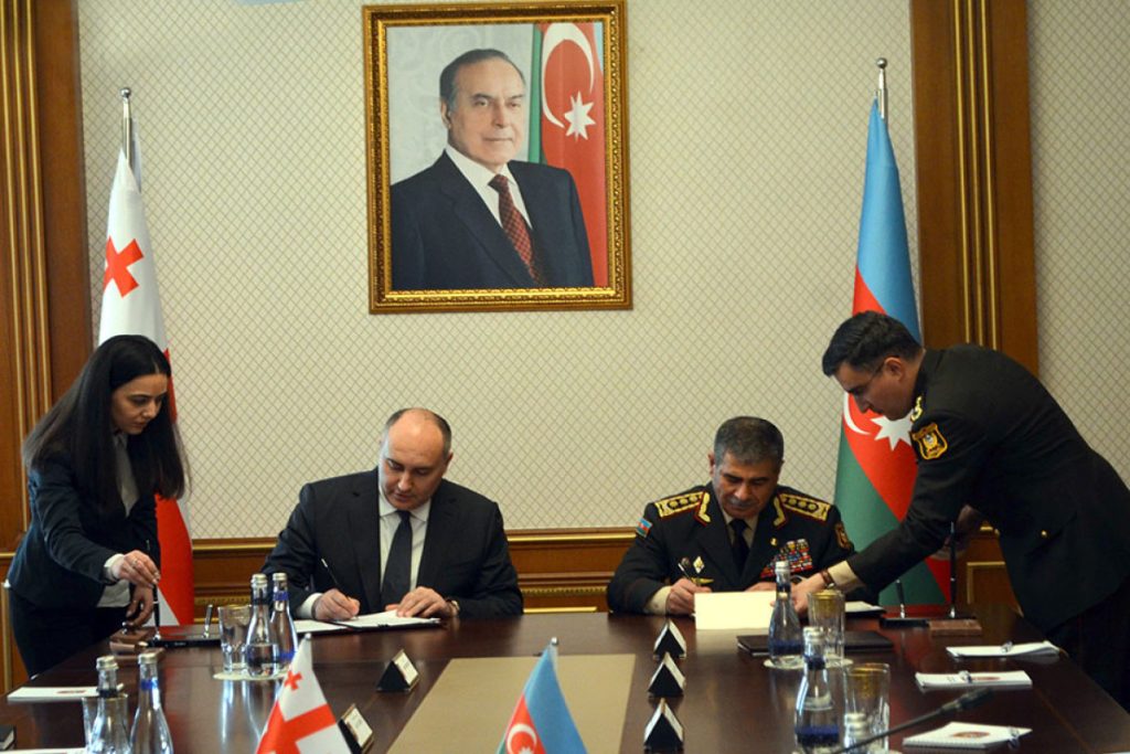 Վրաստանն ու Ադրբեջանը թարմացրել են պաշտպանական ոլորտում համագործակցության մասին համաձայնագիրը
25.04.2023 . Տարածաշրջան Վրաստանն ու Ադրբեջանը թարմացրել են պաշտպանական ոլորտում համագործակցության մասին համաձայնագիրը
25.04.2023 . Տարածաշրջան