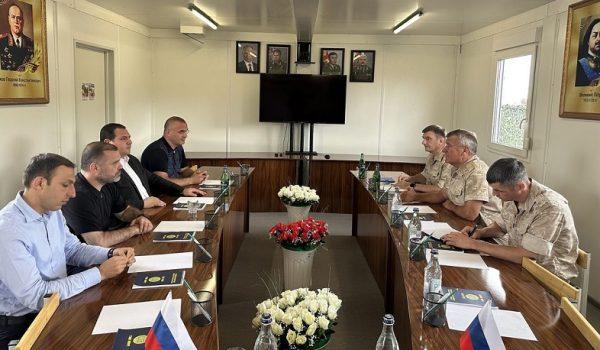 Լենցովը հավաստիացրել է, որ քայլեր են ձեռնարկվելու ծագած խնդիրները կարգավորելու ուղղությամբ. ԼՂ պետնախարար
		14.07.2023 . Արցախ