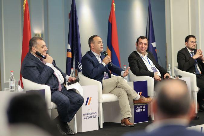 Հայ իրավաբանների համագումարին քննարկվել են հայ ժողովրդի անվտանգության ապահովման իրավական մեխանիզմներին առնչվող հարցեր
29.10.2023 Sona Tonakanian Լրահոս Հայ իրավաբանների համագումարին քննարկվել են հայ ժողովրդի անվտանգության ապահովման իրավական մեխանիզմներին առնչվող հարցեր
29.10.2023 Sona Tonakanian Լրահոս