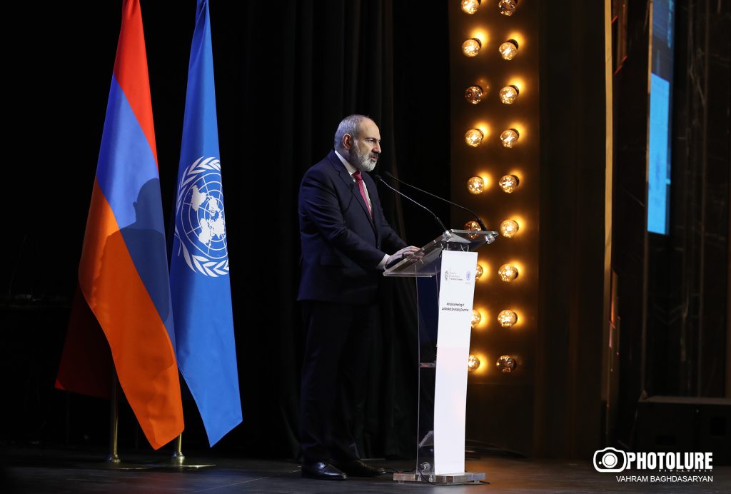 Կուզենայի երեկվա իրադարձությունը համարել զրոյական մի կետ. Նիկոլ Փաշինյանը՝ գերիների փոխանակման մասին
14.12.2023 . Արցախ Կուզենայի երեկվա իրադարձությունը համարել զրոյական մի կետ. Նիկոլ Փաշինյանը՝ գերիների փոխանակման մասին
14.12.2023 . Արցախ