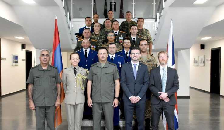 Վազգեն Սարգսյանի անվան ռազմական ակադեմիայում անցկացվել է «Առաջնորդության հոգեբանություն» խորագրով դասընթաց Վազգեն Սարգսյանի անվան ռազմական ակադեմիայում անցկացվել է «Առաջնորդության հոգեբանություն» խորագրով դասընթաց
