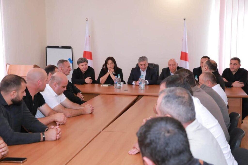 Նինոծմինդայում քննարկվել են ընթացիկ և նախատեսվող ծրագրերը