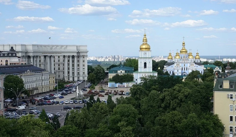 Российские силы нанесли удар по Киеву, в воздушном пространстве РФ также уничтожены украинские БПЛА